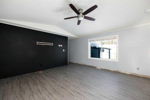 108 Harpe Way, Fort Mcmurray, AB - Indoor Photo Showing Other Room
