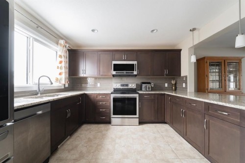 240 Comeau Crescent, Fort Mcmurray, AB - Indoor Photo Showing Kitchen With Stainless Steel Kitchen