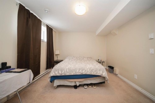 240 Comeau Crescent, Fort Mcmurray, AB - Indoor Photo Showing Bedroom