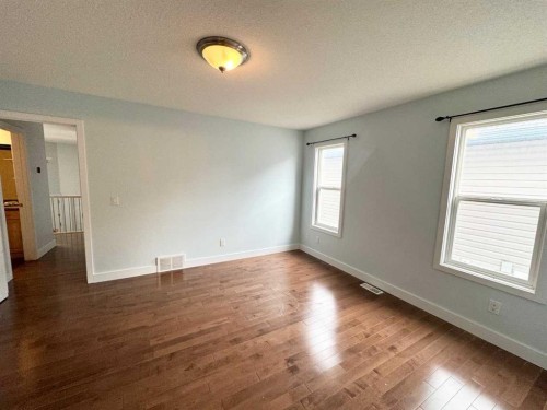 363 Fireweed Crescent, Fort Mcmurray, AB - Indoor Photo Showing Other Room