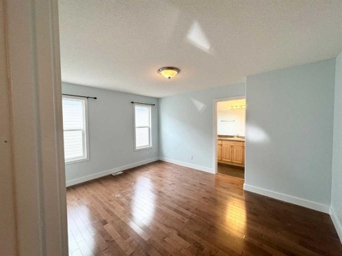 363 Fireweed Crescent, Fort Mcmurray, AB - Indoor Photo Showing Other Room