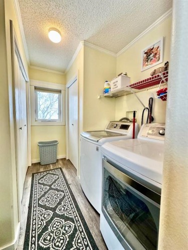 64455 Range Rd 114 Range, Lac La Biche, AB - Indoor Photo Showing Laundry Room