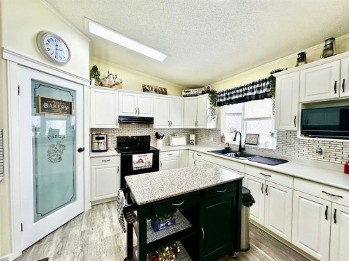 64455 Range Rd 114 Range, Lac La Biche, AB - Indoor Photo Showing Kitchen With Double Sink