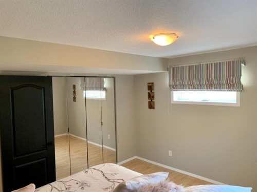 9106 93 Ave, Lac La Biche, AB - Indoor Photo Showing Bedroom