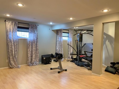 9106 93 Ave, Lac La Biche, AB - Indoor Photo Showing Gym Room