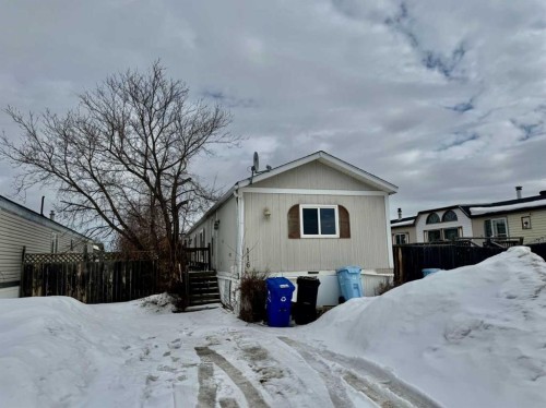 116 Cokerill Crescent  Fort Mcmurray, AB T9K 2J3