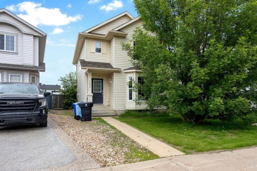 182 Mcdougall Crescent  Fort Mcmurray, AB T9K 2P7