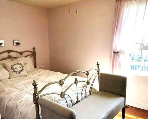 9105 96 Ave, Lac La Biche, AB - Indoor Photo Showing Bedroom