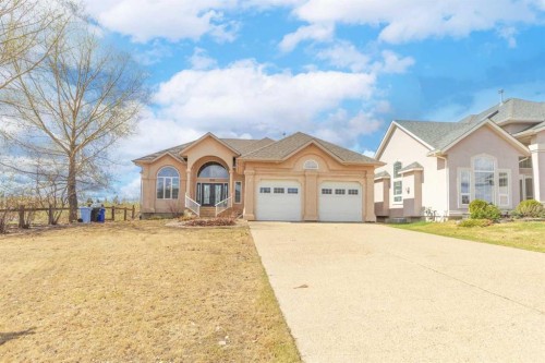 301 Brett Drive, Fort Mcmurray, AB - Outdoor With Facade