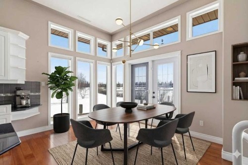 301 Brett Drive, Fort Mcmurray, AB - Indoor Photo Showing Dining Room