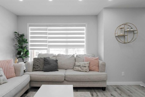 136 Fireweed Crescent, Fort Mcmurray, AB - Indoor Photo Showing Living Room