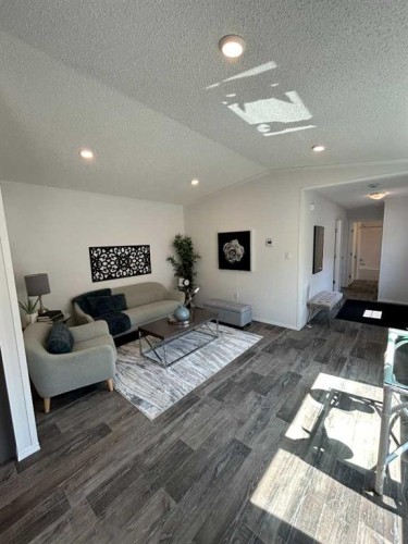 140 Caouette Crescent, Fort Mcmurray, AB - Indoor