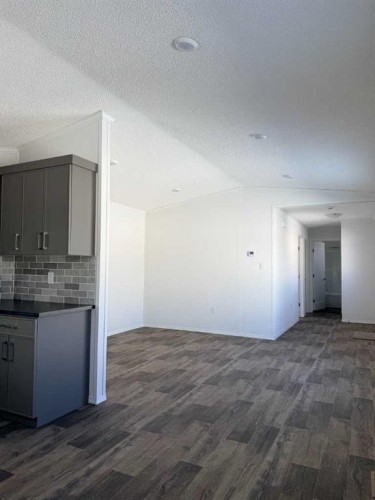 140 Caouette Crescent, Fort Mcmurray, AB - Indoor Photo Showing Kitchen