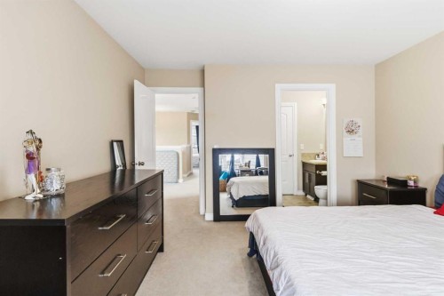 141 Dakin Drive, Fort Mcmurray, AB - Indoor Photo Showing Bedroom
