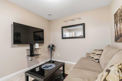 141 Dakin Drive, Fort Mcmurray, AB - Indoor Photo Showing Other Room