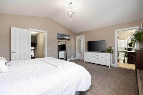 349 Walnut Crescent, Fort Mcmurray, AB - Indoor Photo Showing Bedroom