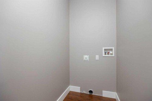 349 Walnut Crescent, Fort Mcmurray, AB - Indoor Photo Showing Other Room