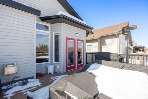 349 Walnut Crescent, Fort Mcmurray, AB - Outdoor With Exterior