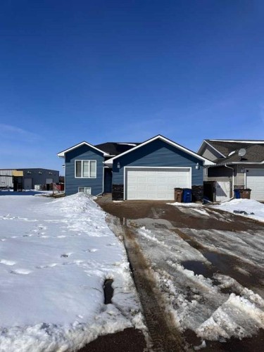 9632 100 Avenue, Lac La Biche, AB - Outdoor