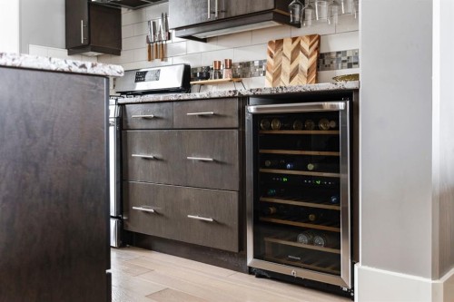 132 Comeau Crescent, Fort Mcmurray, AB - Indoor Photo Showing Kitchen