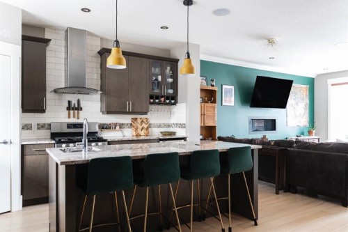 132 Comeau Crescent, Fort Mcmurray, AB - Indoor Photo Showing Kitchen With Upgraded Kitchen