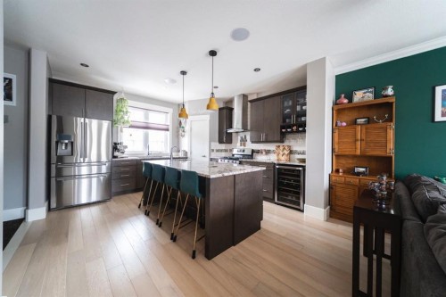 132 Comeau Crescent, Fort Mcmurray, AB - Indoor Photo Showing Kitchen With Upgraded Kitchen