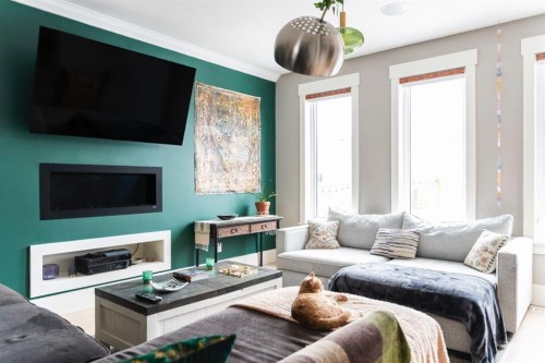 132 Comeau Crescent, Fort Mcmurray, AB - Indoor Photo Showing Living Room
