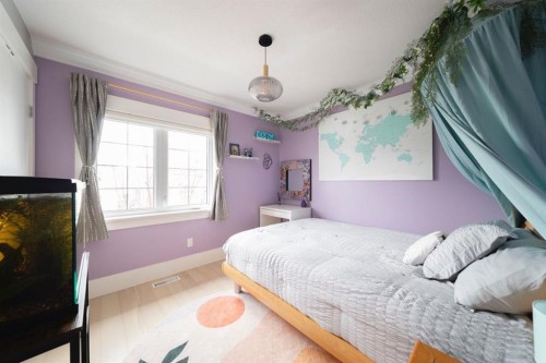132 Comeau Crescent, Fort Mcmurray, AB - Indoor Photo Showing Bedroom