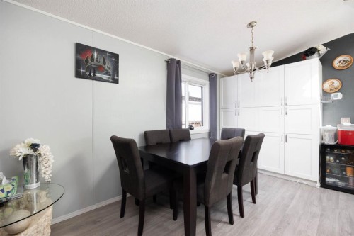 163 Cree Lane, Fort Mcmurray, AB - Indoor Photo Showing Dining Room