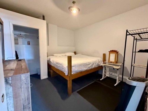 106 Atkinson Lane, Fort Mcmurray, AB - Indoor Photo Showing Bedroom