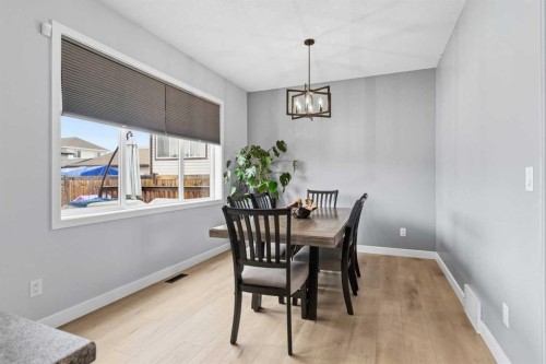 253 Grosbeak Way, Fort Mcmurray, AB - Indoor Photo Showing Dining Room