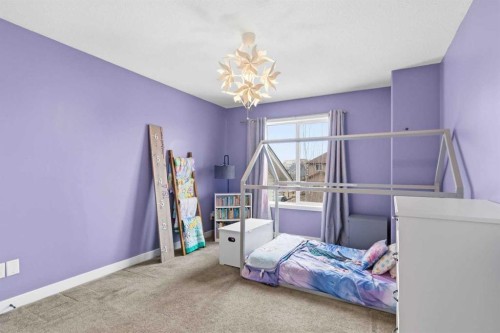 253 Grosbeak Way, Fort Mcmurray, AB - Indoor Photo Showing Bedroom