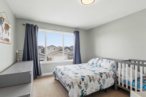 253 Grosbeak Way, Fort Mcmurray, AB - Indoor Photo Showing Bedroom