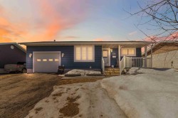 330 Hillcrest Drive Fort Mcmurray, AB T9H 3X5