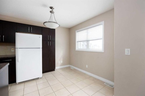 55-180 Riverstone Ridge, Fort Mcmurray, AB - Indoor Photo Showing Kitchen