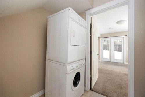 55-180 Riverstone Ridge, Fort Mcmurray, AB - Indoor Photo Showing Laundry Room