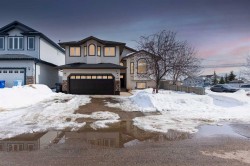 249 Coyote Crescent Fort Mcmurray, AB T9K 0C6