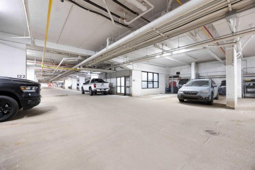 302-136A Sandpiper Road, Fort Mcmurray, AB - Indoor Photo Showing Garage