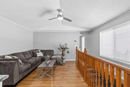 189 Caouette Crescent, Fort Mcmurray, AB - Indoor Photo Showing Other Room