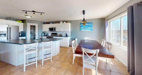 9221 91 Ave, Lac La Biche, AB - Indoor