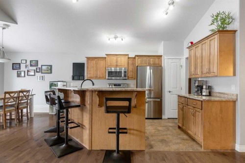 459 Killdeer Way, Fort Mcmurray, AB - Indoor Photo Showing Kitchen