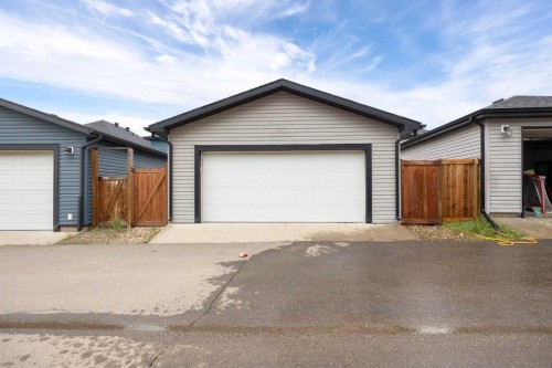 403 Prospect Drive, Fort Mcmurray, AB - Outdoor With Exterior
