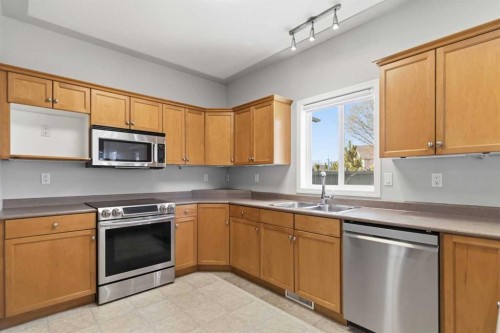 178 St. Laurent Way, Fort Mcmurray, AB 