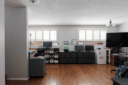 108 Robin Crescent, Fort Mcmurray, AB - Indoor