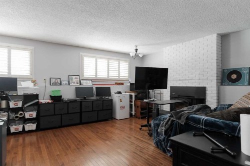 108 Robin Crescent, Fort Mcmurray, AB - Indoor