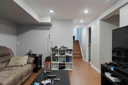 108 Robin Crescent, Fort Mcmurray, AB - Indoor