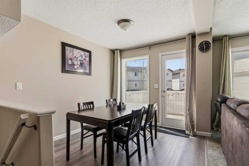 93-313 Millennium Drive, Fort Mcmurray, AB - Indoor Photo Showing Dining Room