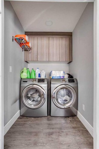 218 Prospect Drive, Fort Mcmurray, AB - Indoor Photo Showing Laundry Room
