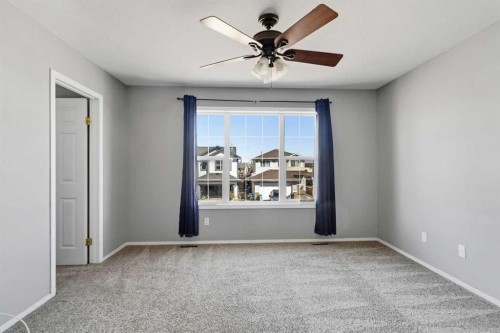 228 Parry Crescent, Fort Mcmurray, AB - Indoor Photo Showing Other Room