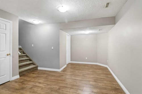 228 Parry Crescent, Fort Mcmurray, AB - Indoor Photo Showing Other Room